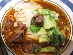 -霸蛮湖南菜·牛肉粉(荣京西街店)