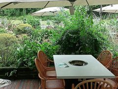 -墨居上隐·院子里火锅(峨眉店)