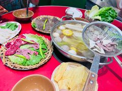 -潮汕·草根牛肉档(上海荟聚城市集市店)