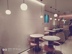 用餐区-théATRE 茶聚场(王府中環店)