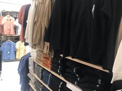 -优衣库(广州天河领展广场店)