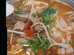 -丽丽三鲜螺蛳粉(田林路店)