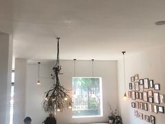 大堂-MAISON门前杂货店