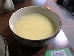 -内蒙焖面大盆骨餐馆(山大路店)
