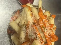 -春树下·树屋花房西餐厅(罍街AS1980店)