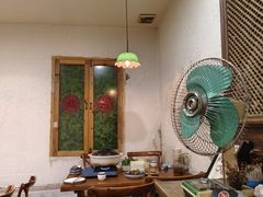 -猫爷的腔调·黔小馆(交大医学住宅区店)