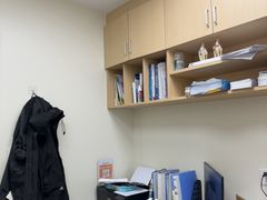 -宠颐生猫科·内科皮肤科(西平世纪城店)