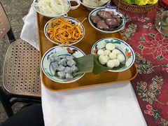 -刘姐啤酒鱼民族演艺餐厅(西街总店)