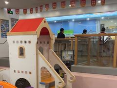 -龙格亲子游泳·水育早教运动中心(上虞钱江中心)