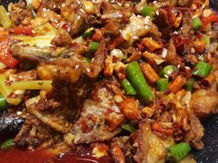 -还是那家•秘制活鱼现烤•香辣美蛙(独墅湖邻里中心店)