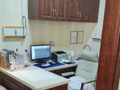 -宠爱国际动物医院· 猫科· 外科·中兽医(长白店)