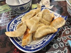 马蹄锅贴-长人馄饨铺(解放街店)