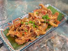 蒜香鸡脚-浩海火烧云傣家菜(京广店)