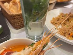 越式冬阴功海鲜汤-美奈小馆·越南料理(福田星河COCO Park店)