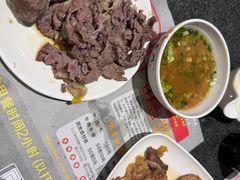 -名门潮牛·鲜牛肉海鲜火锅.烧烤自助餐厅(诚丰广场店)