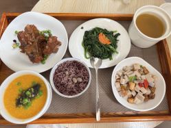 -诗安国际母婴会所 月子会所中心(市政府店)
