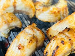 金牌鳗鱼半条-围炉肉舍•炭烤活鳗•丹东海鲜烤肉(步行街店)