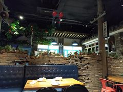 大堂-茅炒屋龙虾·烧烤·湘菜(新河路店)
