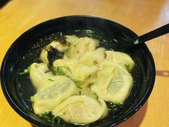 -真真鲜馄饨店(启蒙路店)