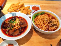 -全牛匠·乐山跷脚牛肉(新中关店)