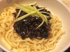 -军硕烤肉·部队火锅(二七万达店)