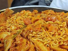 -亲昵春川鸡排(韩国美食街店)