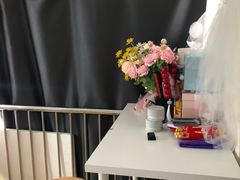 -红像馆连锁精致证件照职场照(中关村店)