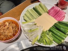 -玺炖·中国铁锅炖(南京东路店)