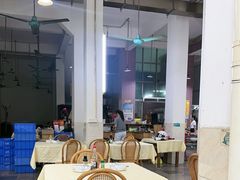 -标记美食新鲜猪杂(兴南大道店)