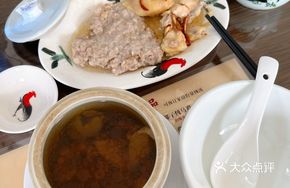 Green Olive and Abalone Stewed with Pork Neck