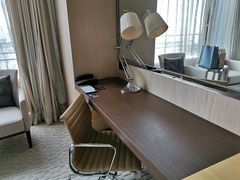 -上海漕河泾万丽酒店