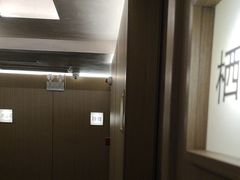 -耳湾躺式采耳SPA馆(保利五月花店)