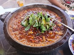 麻辣石锅鱼-都江堰石锅鱼