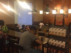-星巴克臻选(莘庄仲盛店)