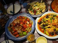 -六福烧烤酒馆(秦隆步行街店)