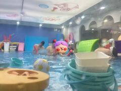 -龙格亲子游泳·水育早教运动中心(龙湾天街店)