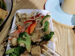 -向疆来新疆餐厅(九原万达店)