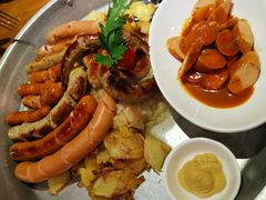 巴伐利亚香肠拼盘-Paulaner·德国帕拉娜自酿啤酒餐厅(海上世界店)