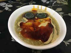 -何老二卤汁凉粉