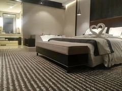 -乌鲁木齐百世昌龙泉酒店(大巴扎店)