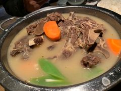 -童年小筑餐厅(申花路店)