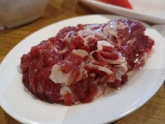 -牛满溢·自助潮汕鲜牛肉火锅(龙汇路店)