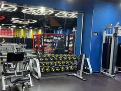 -成杰格斗·拳击·柔术·防身术(建设路店)