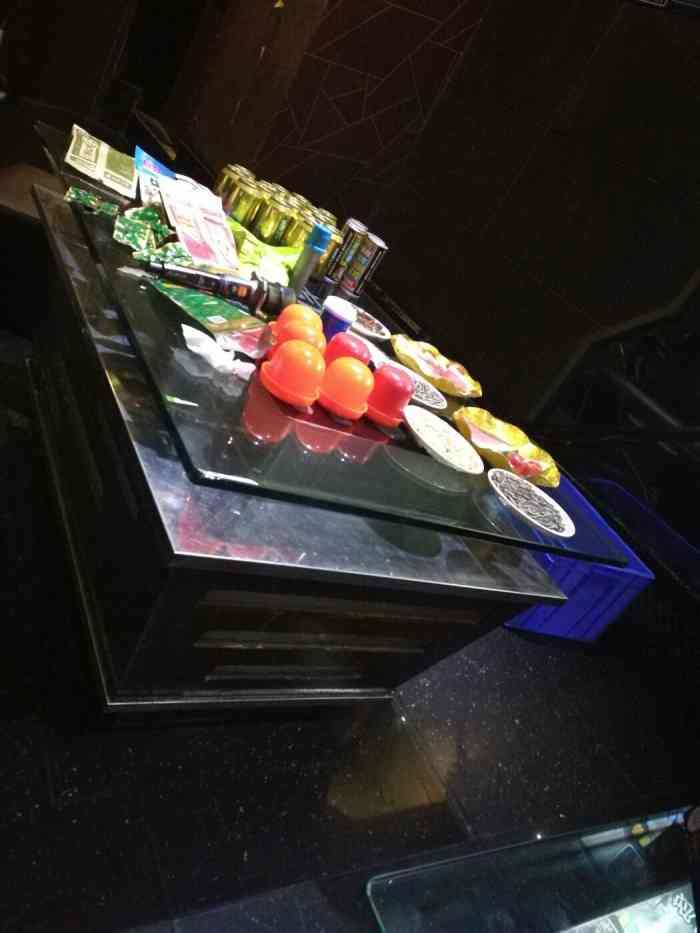 扬声ktv(石排店"太坑了,昨天没营业,还开服务,还不可以退.