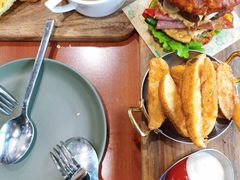 薯角-魏斯理汉堡(西安沣东吾悦店)