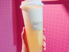 满杯金菠萝-喜茶(上海正大广场店)