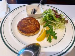招牌蟹肉饼-Wolfgang’s Steakhouse 沃夫冈牛排馆(上海白玉兰广场店)
