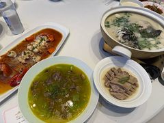 -香山湖渔家大院