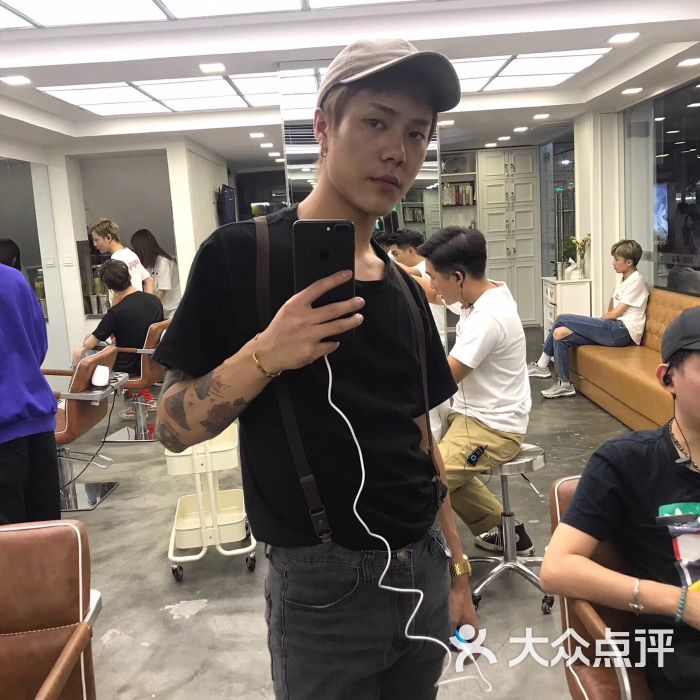 andy发型师
