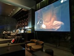 -星河吉酒店-BOND大堂吧·咖啡·简餐